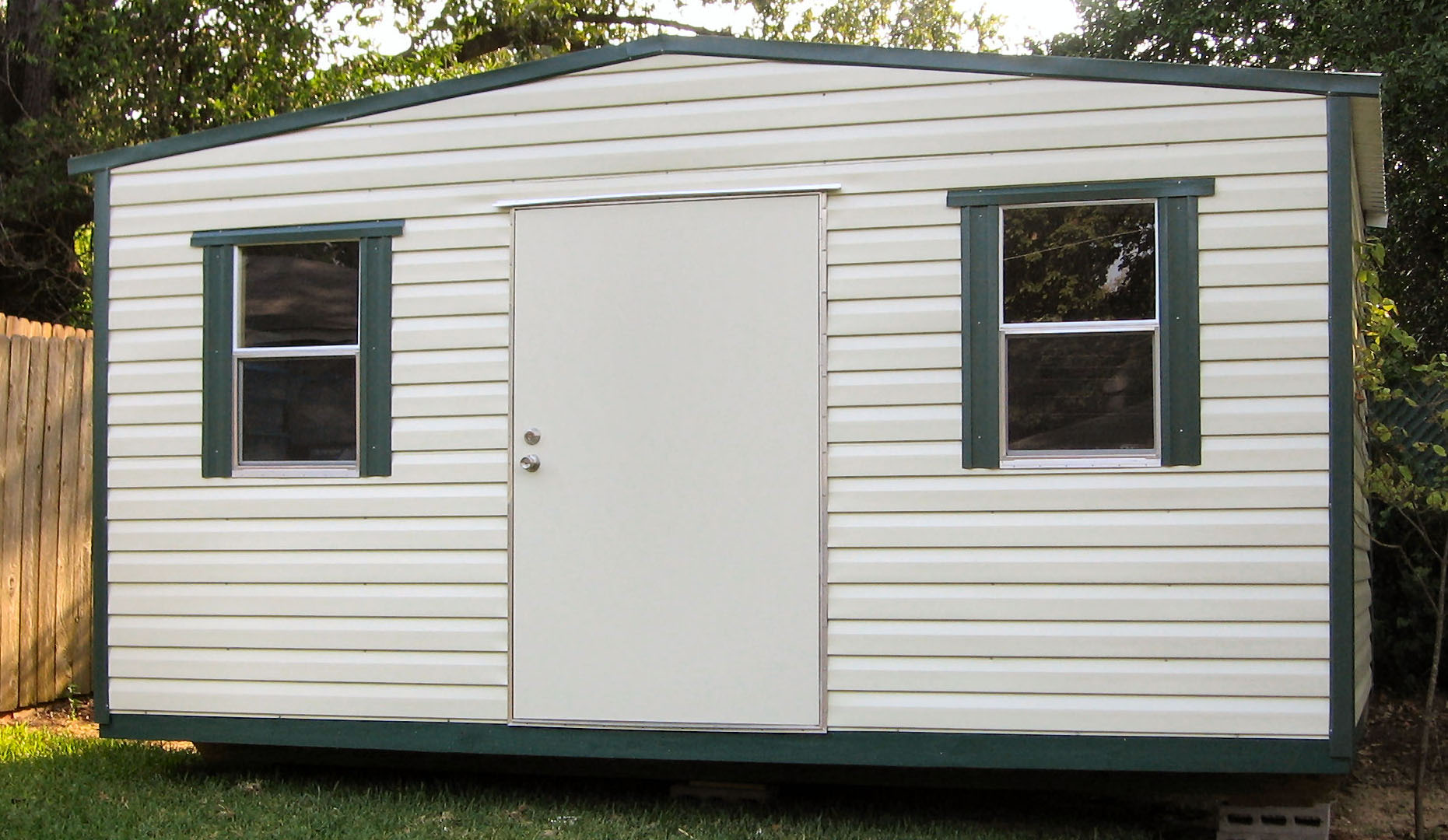 WOOD FRAME WITH METAL SIDING PORTABLE BUILDINGS